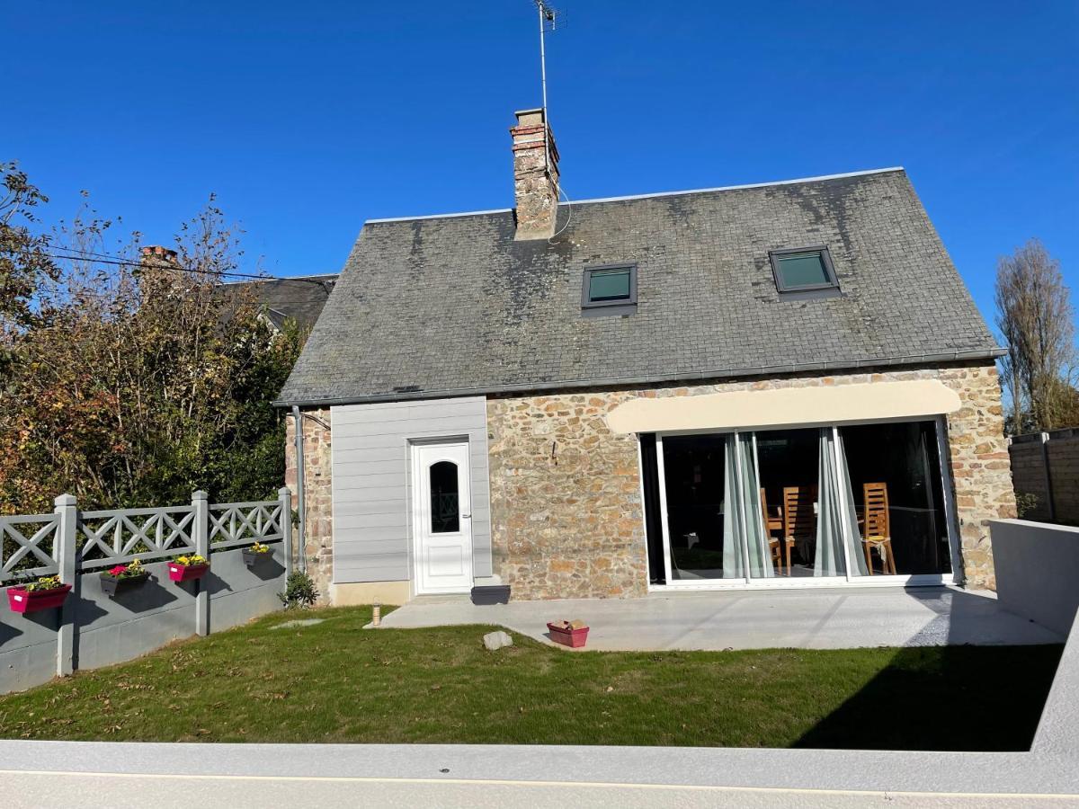 Charmante Maison A Deux Pas De La Mer Gouville-sur-Mer Exterior foto